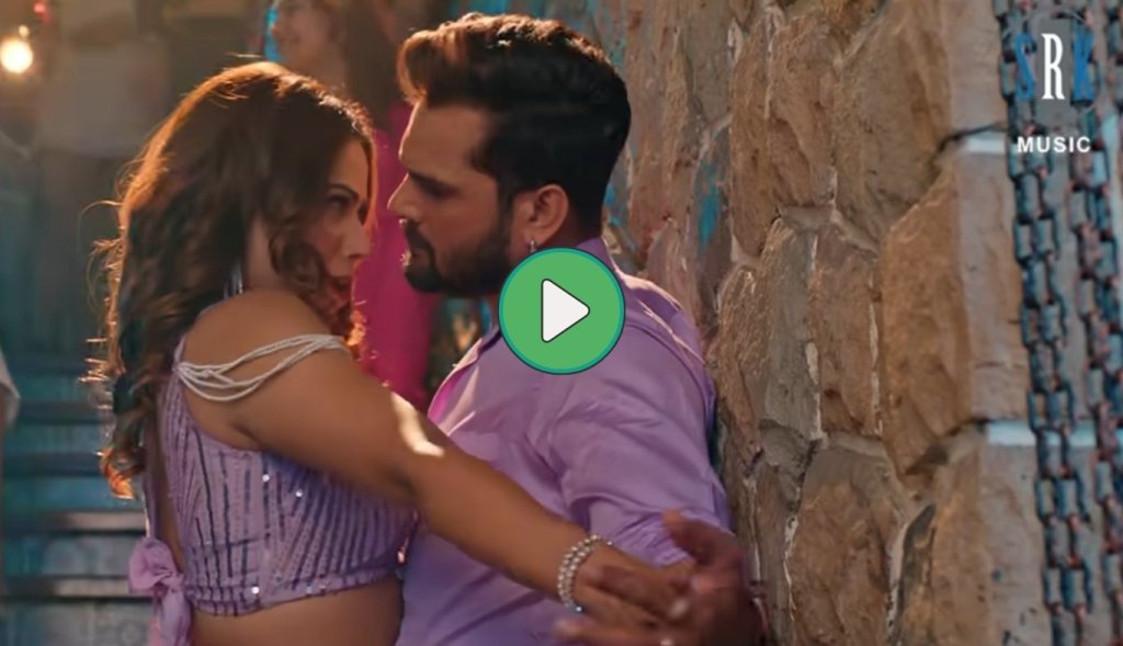 The pair of Khesari Lal and Shilpi Raj created a sensation