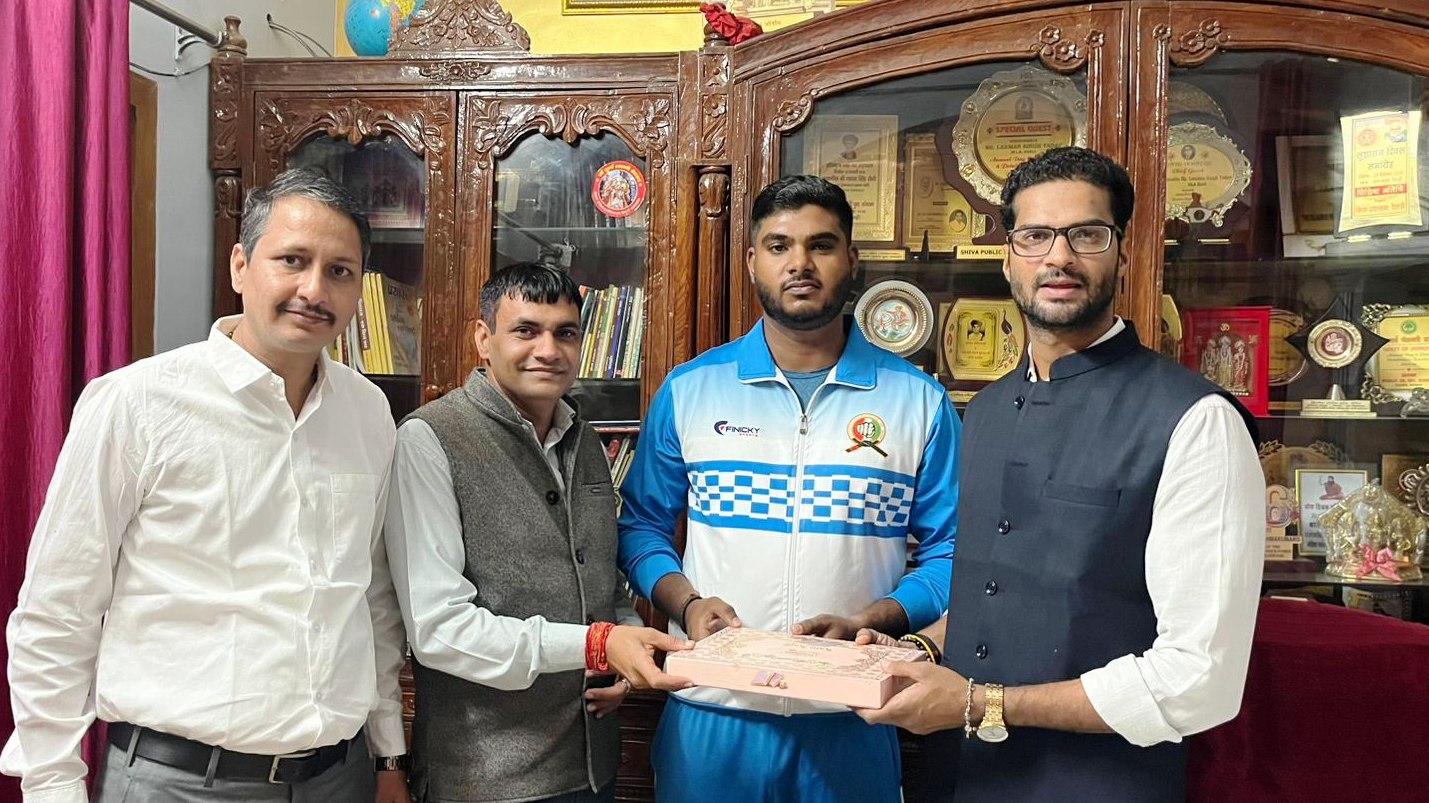 Asian Championship : रेवाड़ी के कोच कार्तिक तंवर थाईलैंड में विश्व जू-जुत्सू चैंपियनशिप के लिए हुए चयनित, Asian Championship के बाद अब दिखाएंगे दमखम 5 Asian Championship: Rewari coach Kartik Tanwar selected for World Ju-Jutsu Championship in Thailand