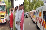 Rewari News: Health Minister Aarti Rao flagged off 30 ambulances.