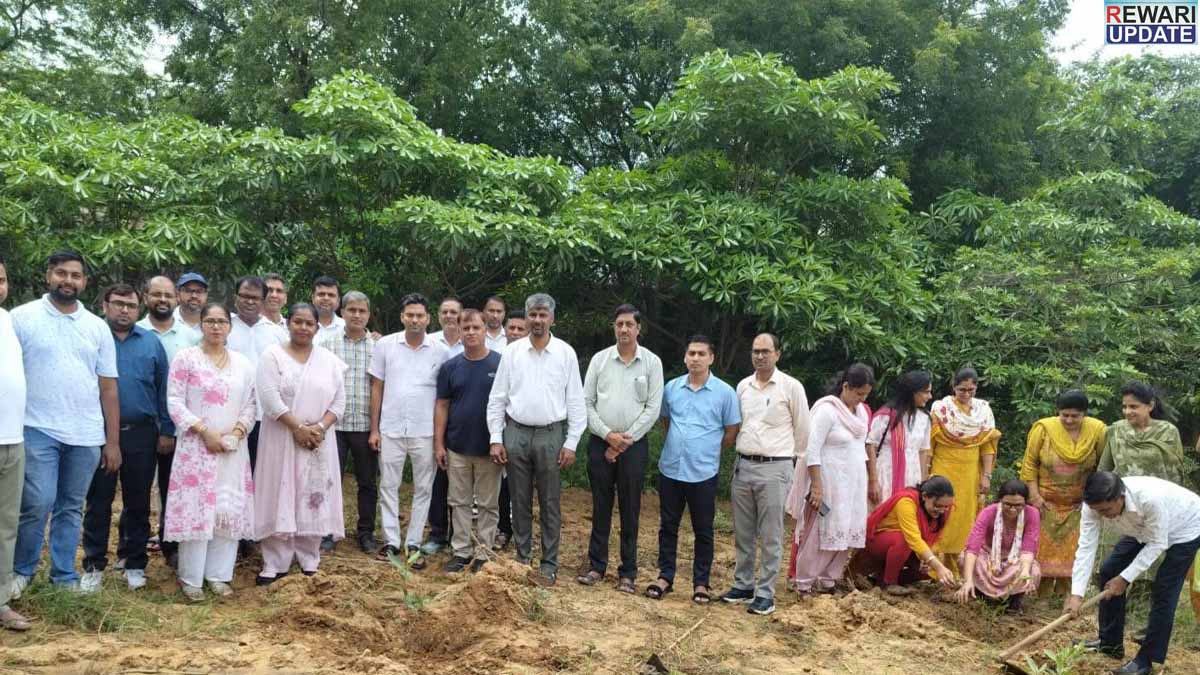 Tree plantation program organized at Lisana Polytechnic under the 'A Tree in Mother's Name' campaign.